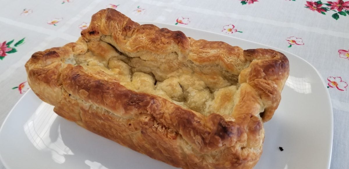 Vegan walnut wellington pie uncut