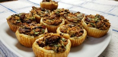 Savory vegan mini tarts with green onions