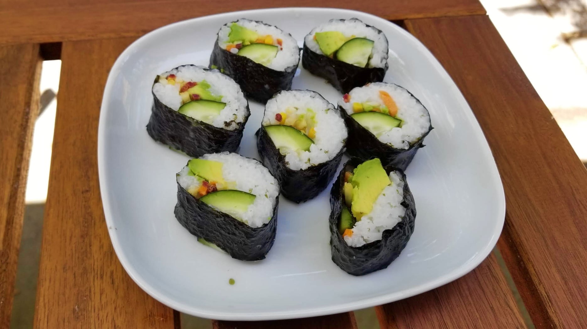 Veggie Sushi Rolls (ヴィーガン寿司)